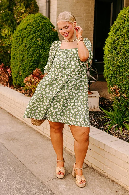 Plus size dresses for trendy vibes stay current -Dress for spring-Daisy Dreaming Shift Dress Curves