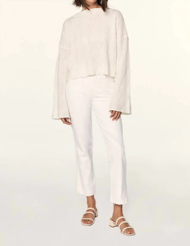 Overalls Jeans for Workwear -Denim jeans with bootcut style-Chloe Crop Jeans In White Sands